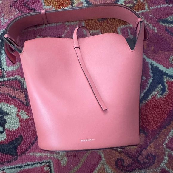 EUC Burberry bucket bag - Picture 3 of 6